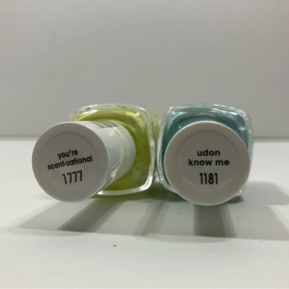 2 Essie Polish